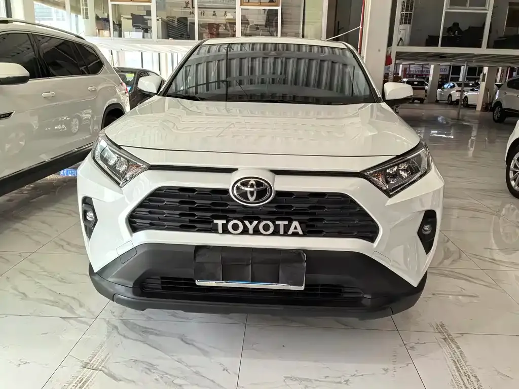 Toyota RAV4 2024 из CN, фото 6