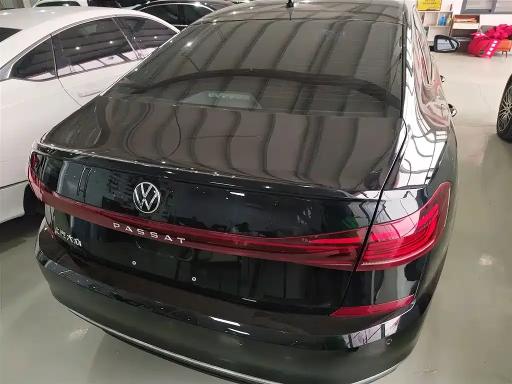 Volkswagen Passat 2024 из CN, фото 7