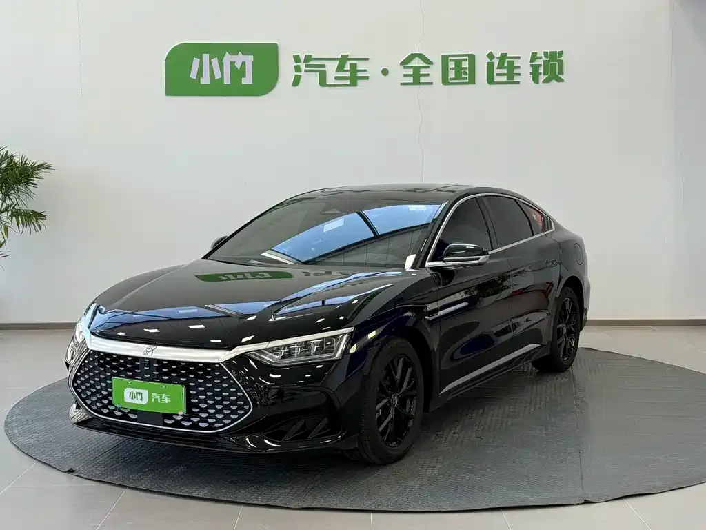 BYD Han — фото 1