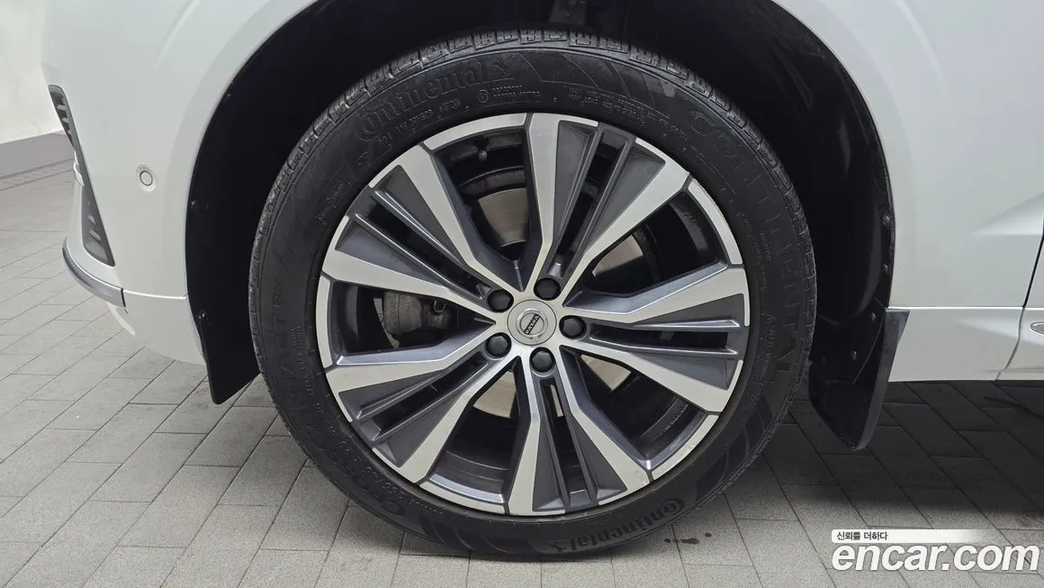 Volvo XC60 2022 из KR, фото 6
