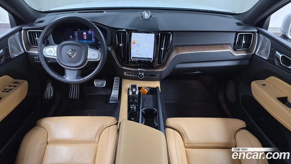 Volvo XC60 2022 из KR, фото 5