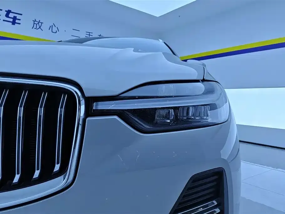 Volvo XC60 2024 из CN, фото 6