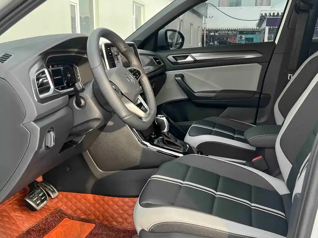 Volkswagen T-Roc 2025 из CN, фото 5