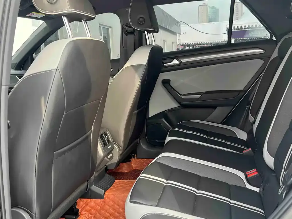 Volkswagen T-Roc 2025 из CN, фото 4
