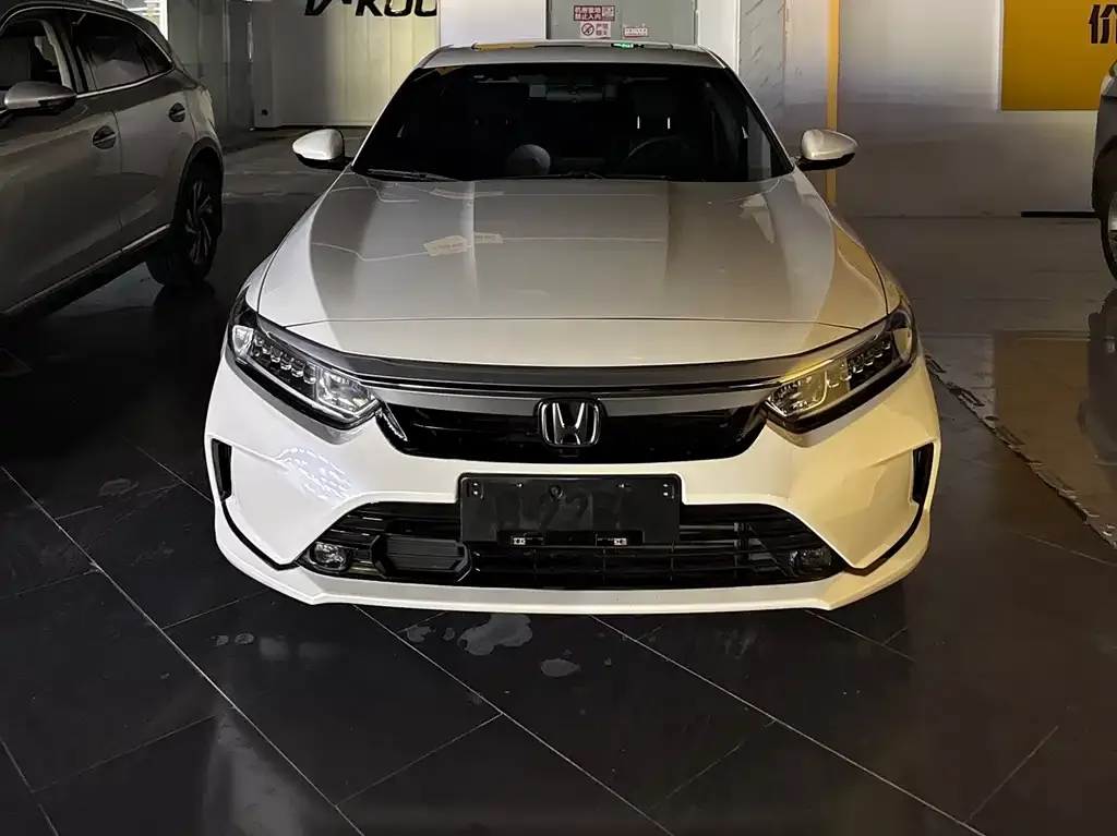 Honda Inspire — фото 1