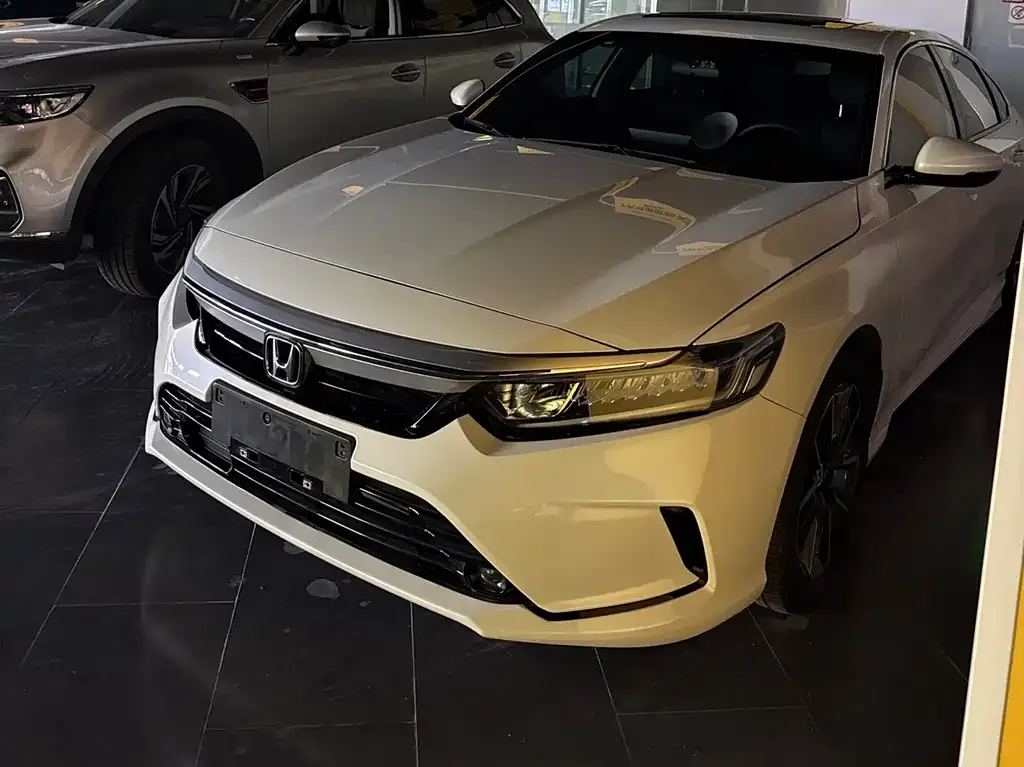Honda Inspire — фото 2