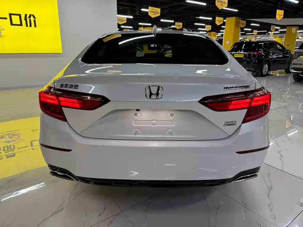 Honda Inspire — фото 10