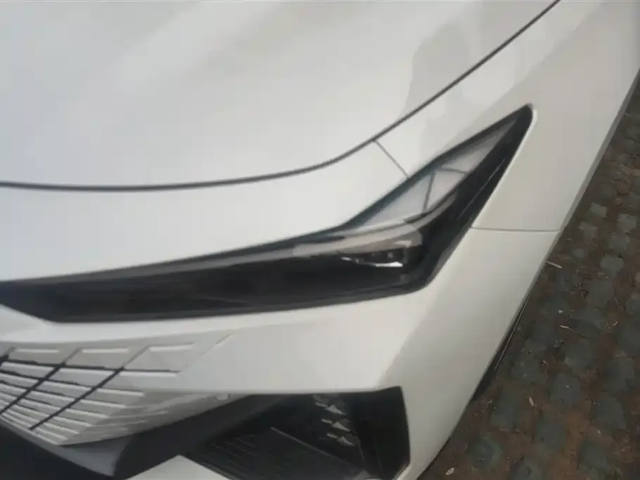 Changan UNI-V 2023 из CN, фото 2