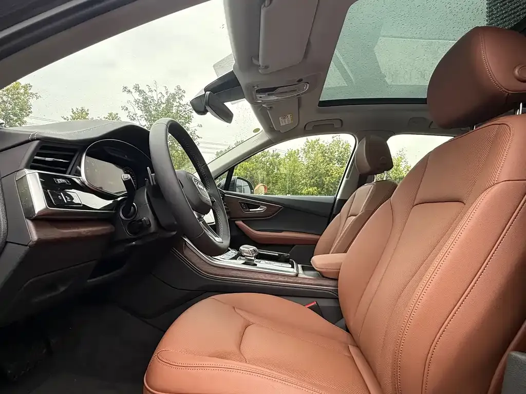 Audi Q7 2026 из CN, фото 2