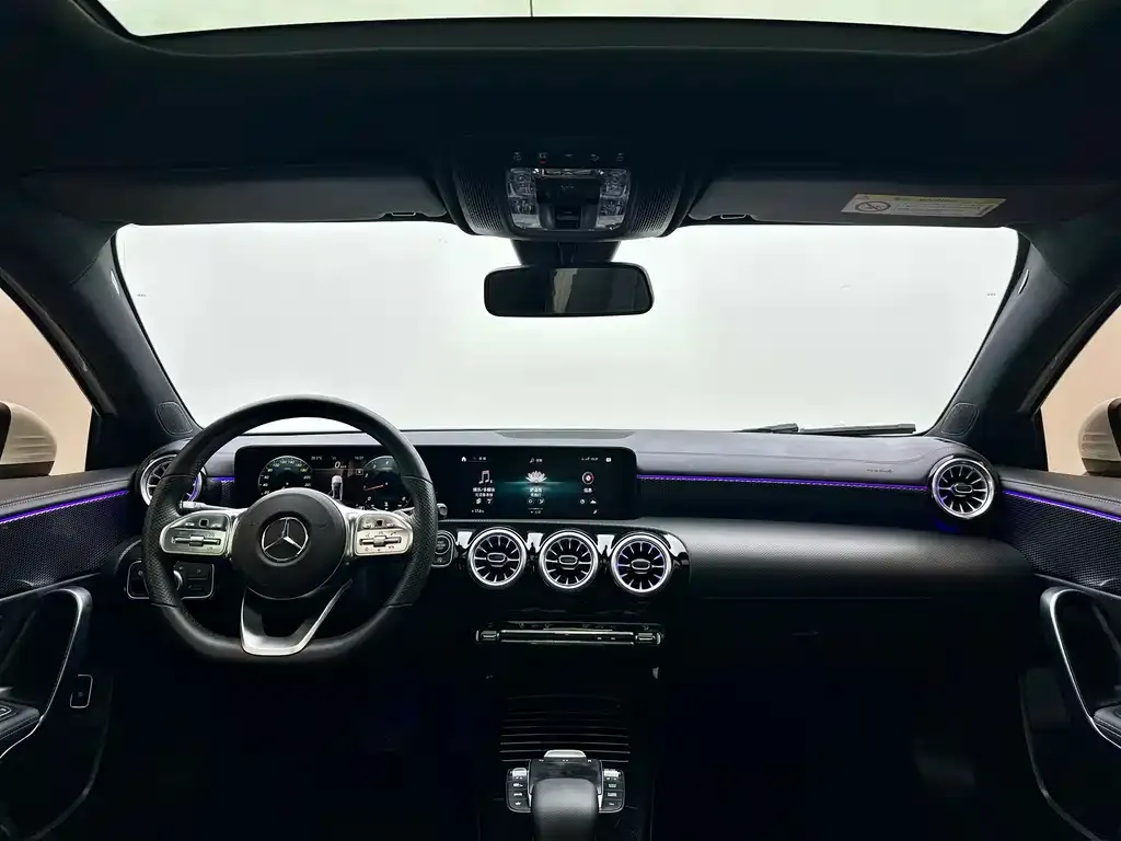Mercedes-Benz A-Class 2022 из CN, фото 6