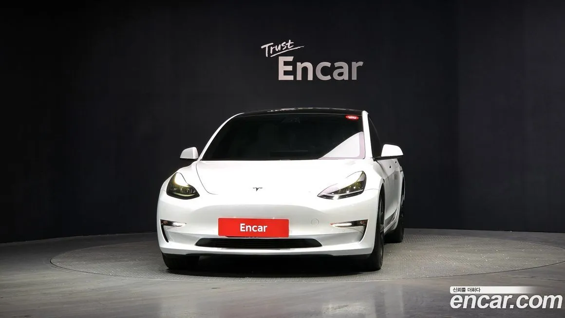 Tesla Model 3 2021 из KR, фото 3