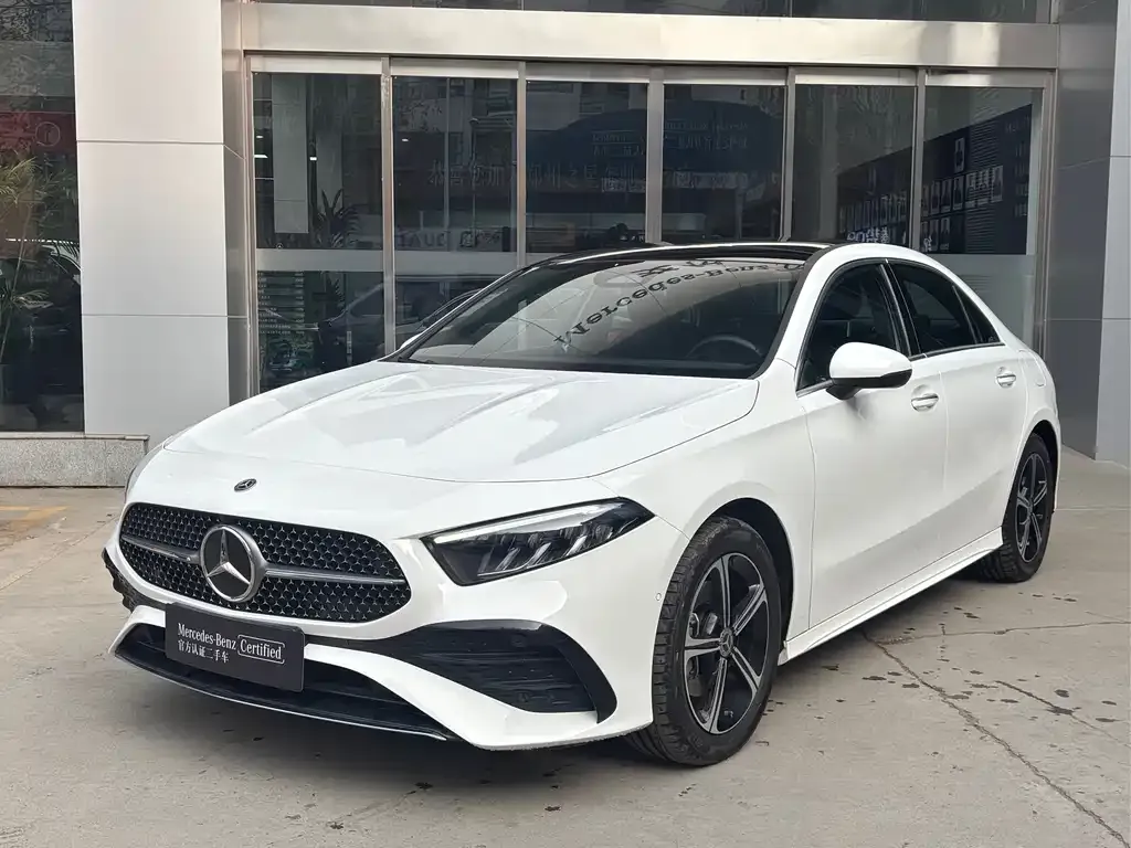 Mercedes-Benz A-Class 2024 из CN, фото 1