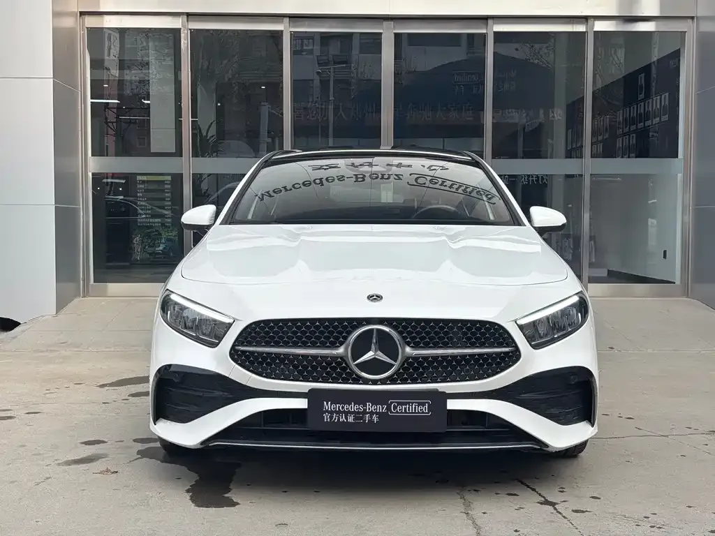 Mercedes-Benz A-Class 2024 из CN, фото 3