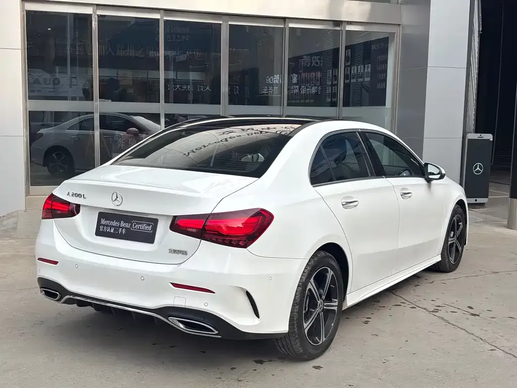 Mercedes-Benz A-Class 2024 из CN, фото 2