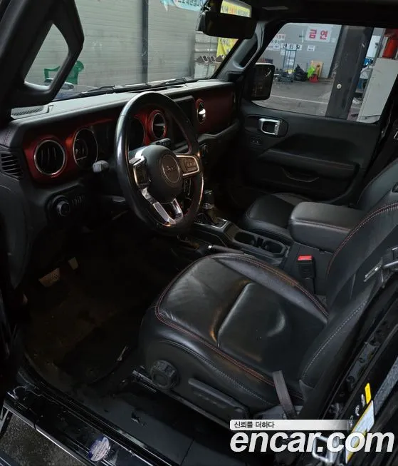 Jeep Wrangler 2021 из KR, фото 2