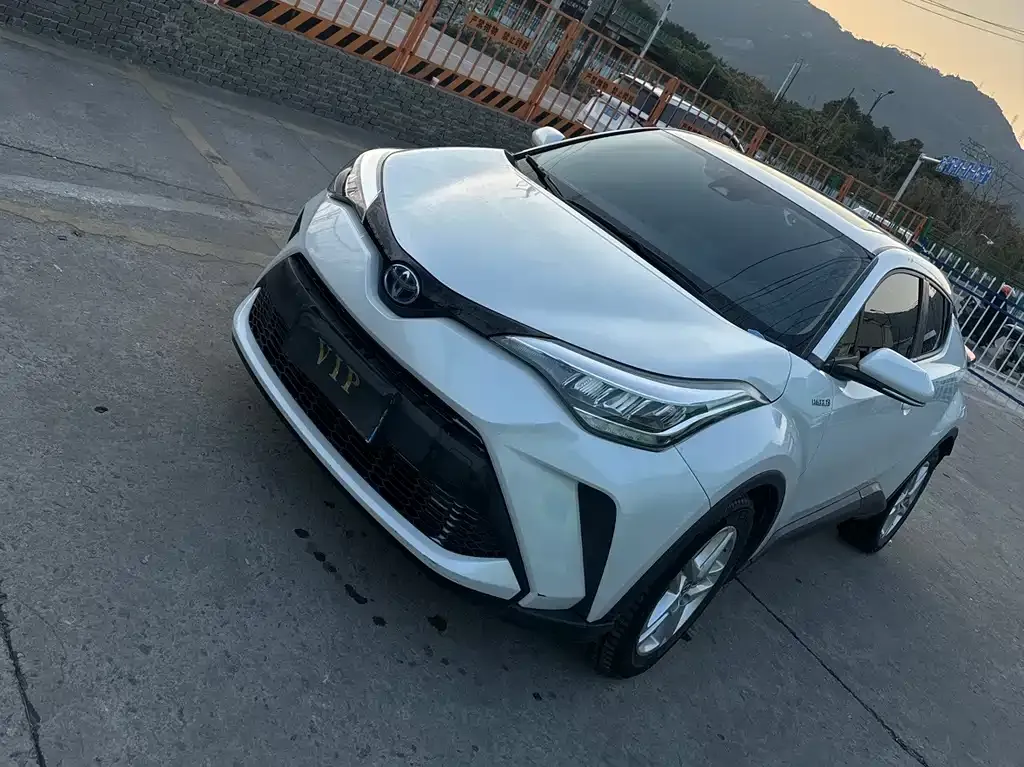 Toyota C-HR 2021 из CN, фото 1