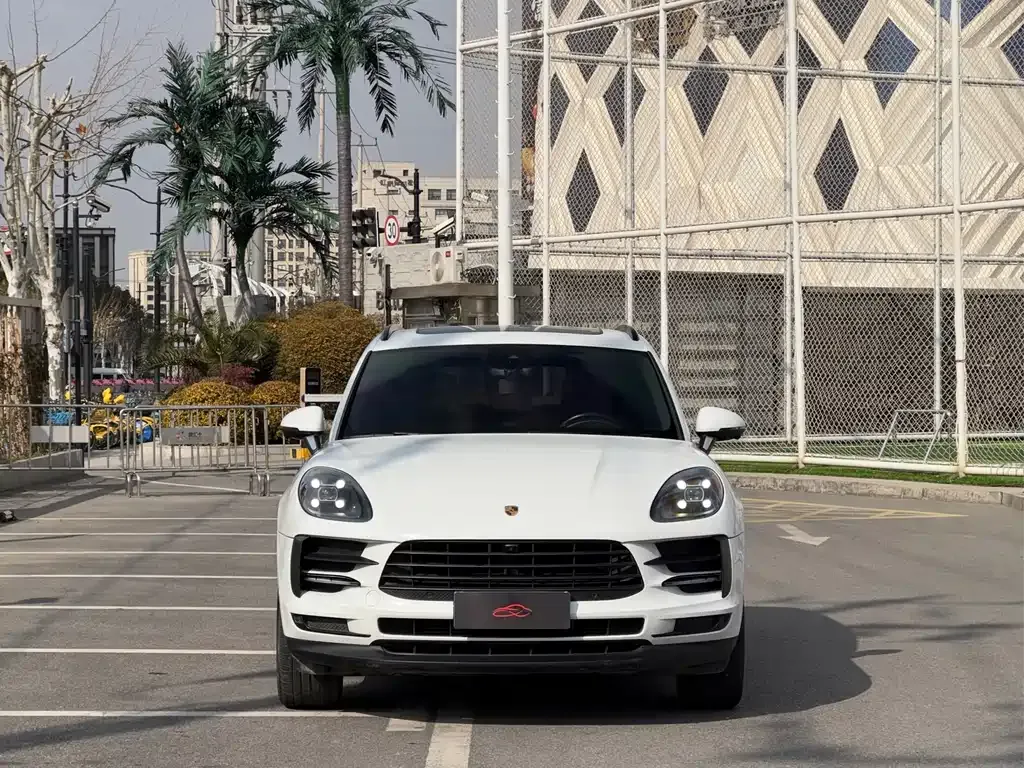 Porsche Macan — фото 9