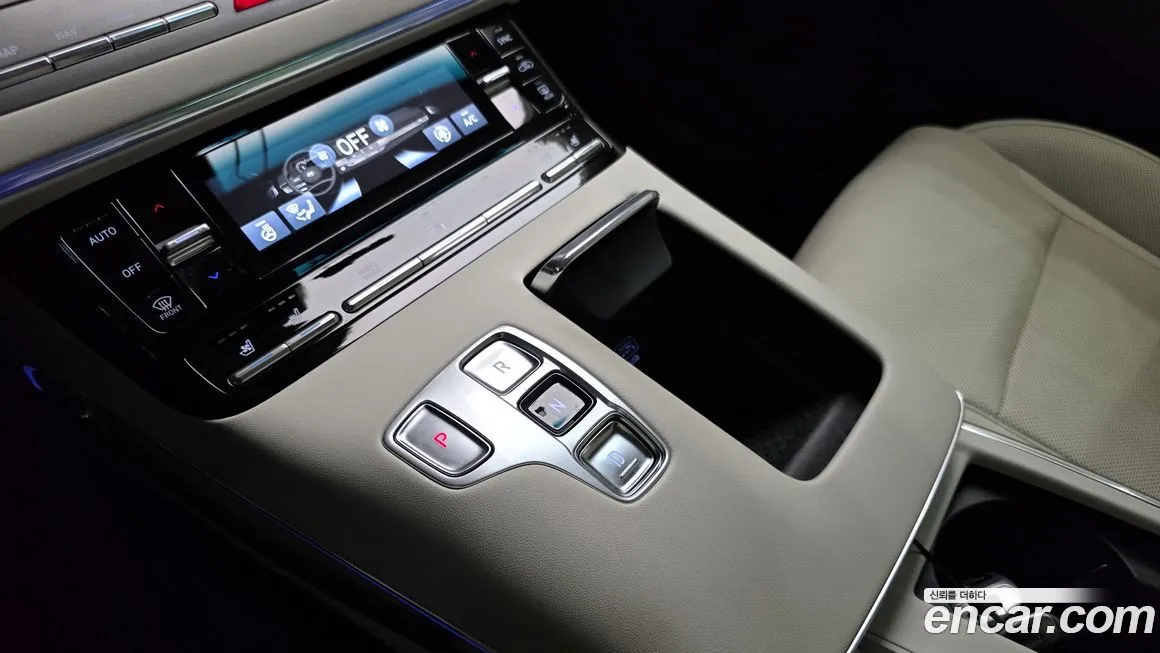 Hyundai Grandeur — фото 5
