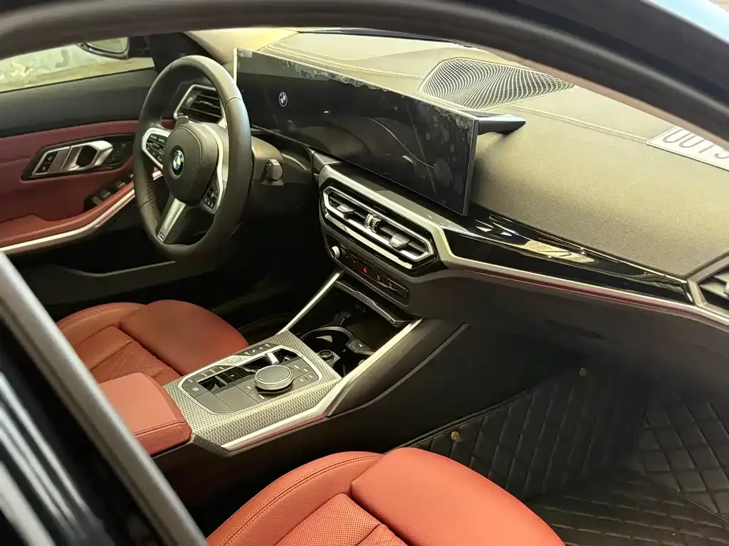 BMW 3 Series 2023 из CN, фото 8
