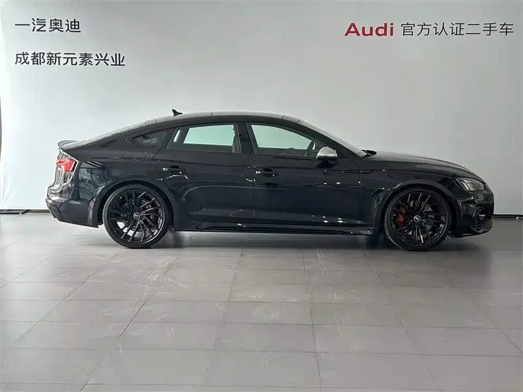 Audi RS 5 2024 из CN, фото 3