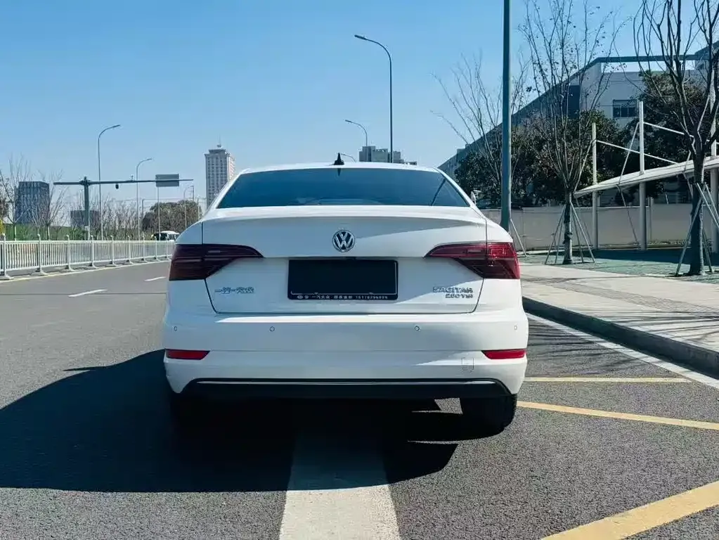 Volkswagen Sagitar 2022 из CN, фото 8