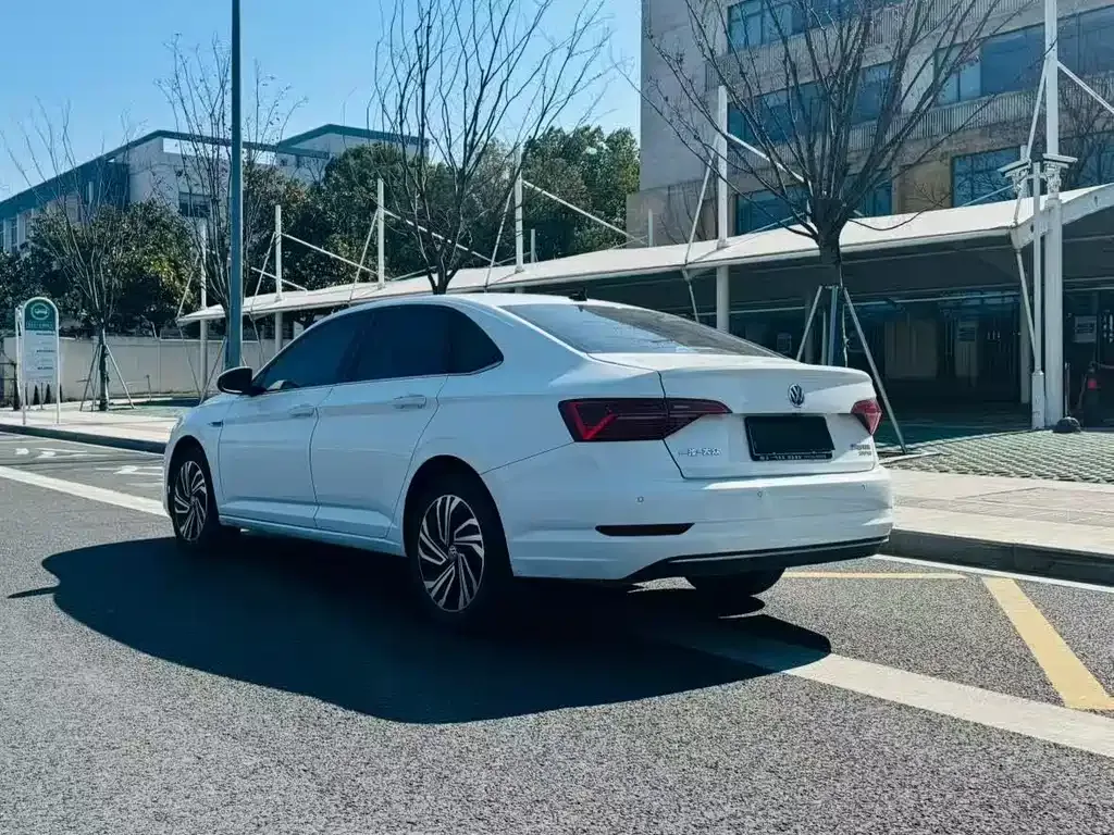 Volkswagen Sagitar 2022 из CN, фото 4