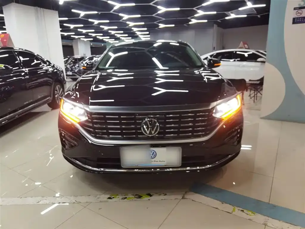 Volkswagen Passat 2023 из CN, фото 6
