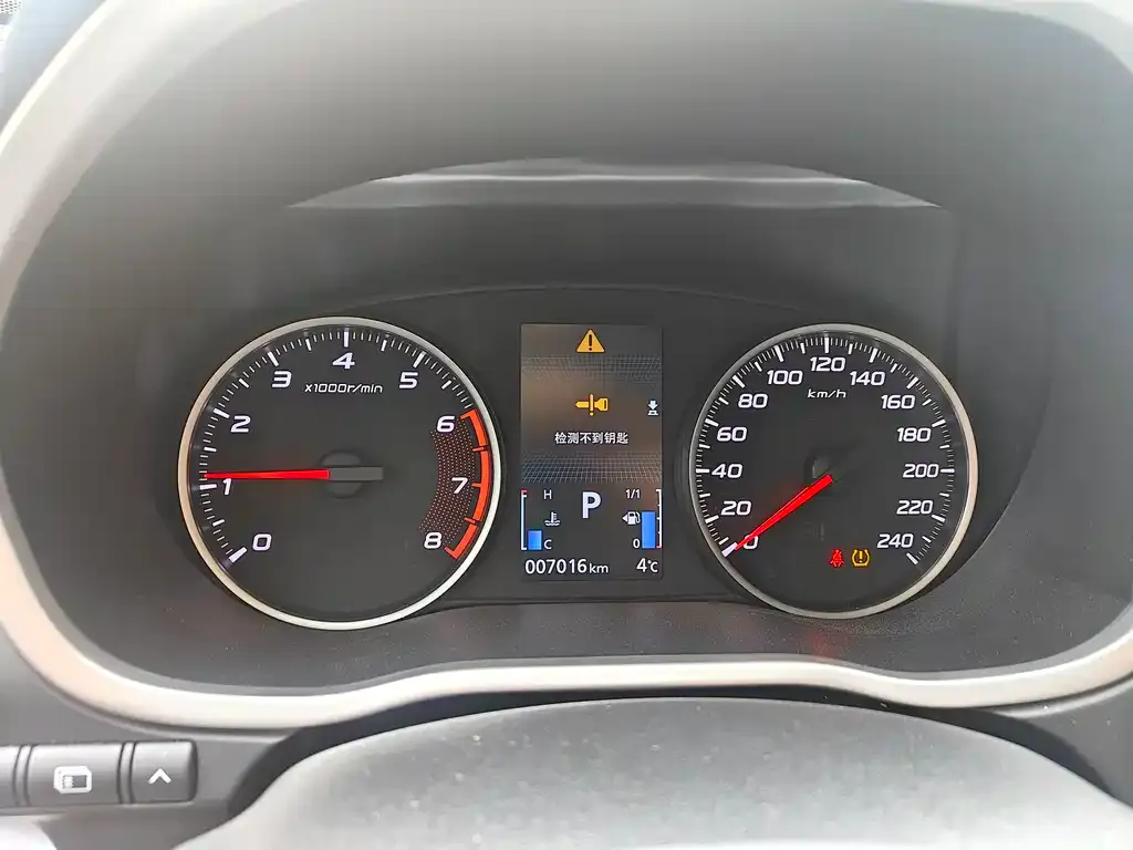 Mitsubishi Eclipse Cross — фото 4