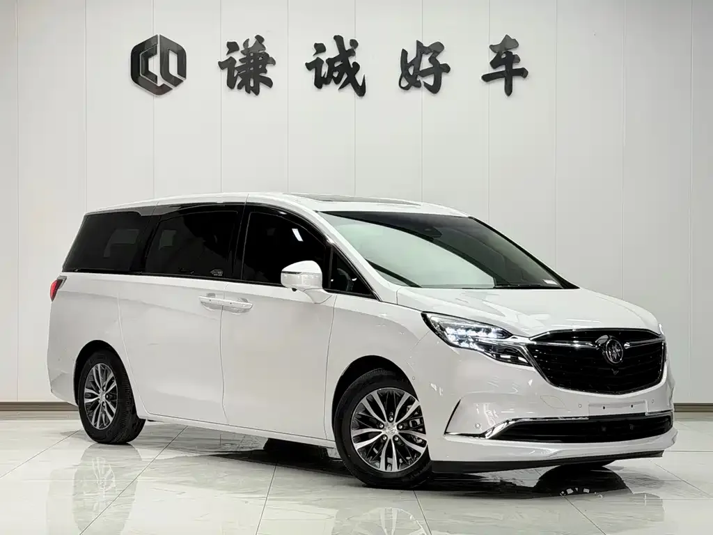 Buick GL8 2022 из CN, фото 3