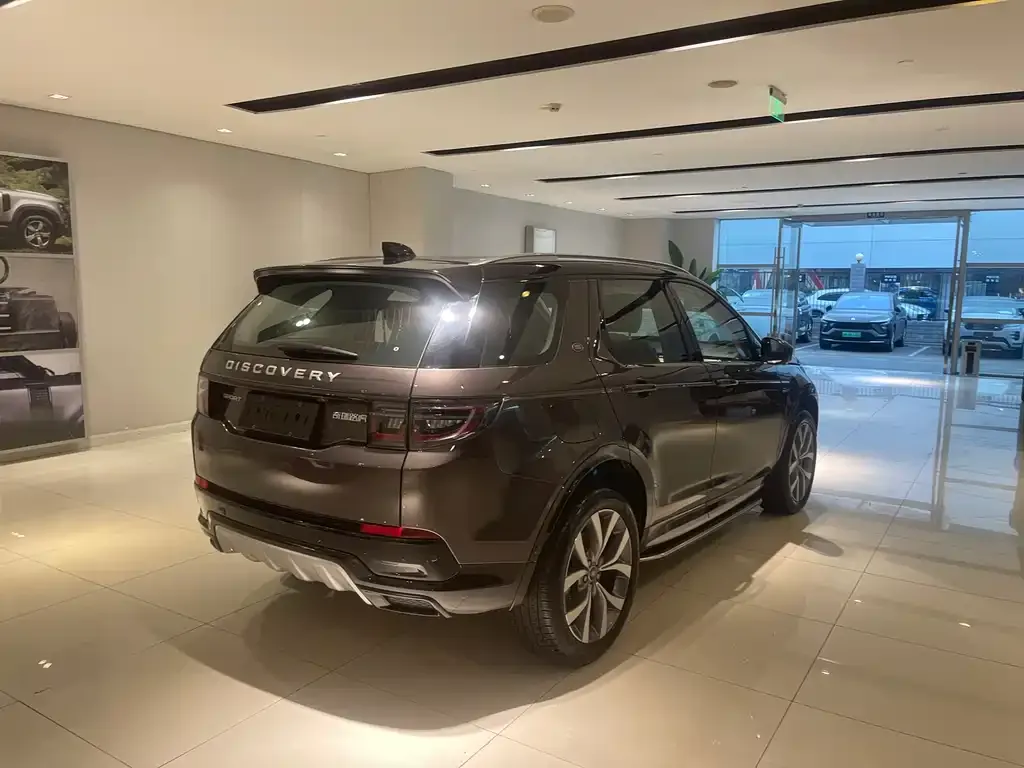 Land Rover Discovery Sport — фото 4