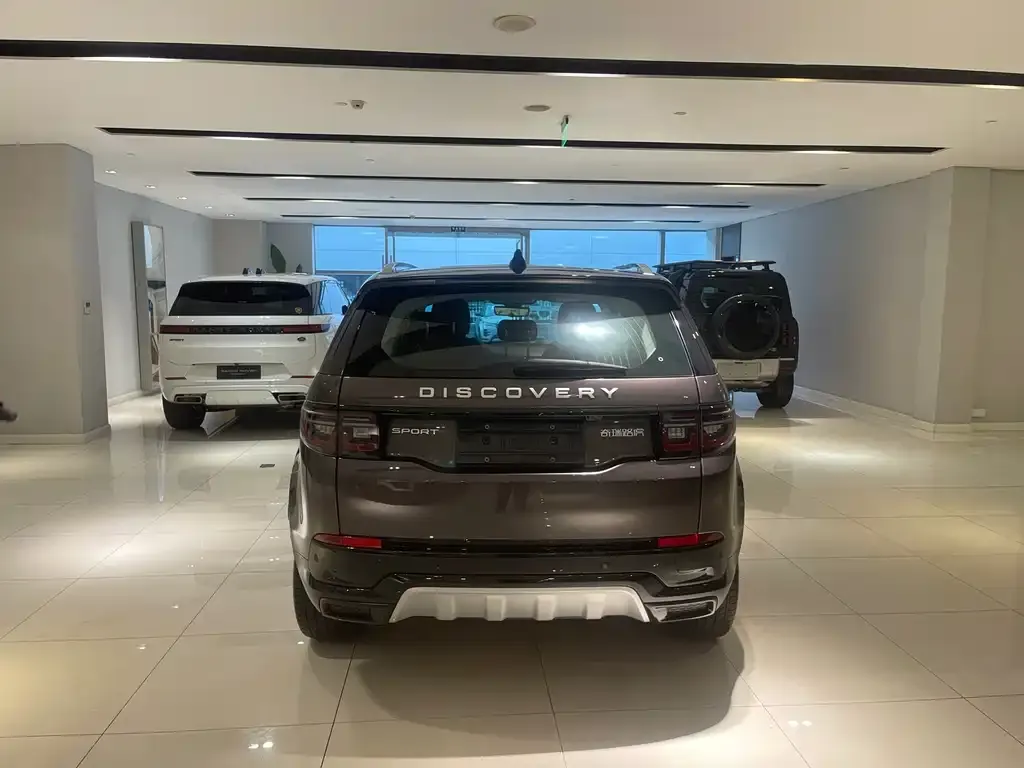 Land Rover Discovery Sport — фото 2