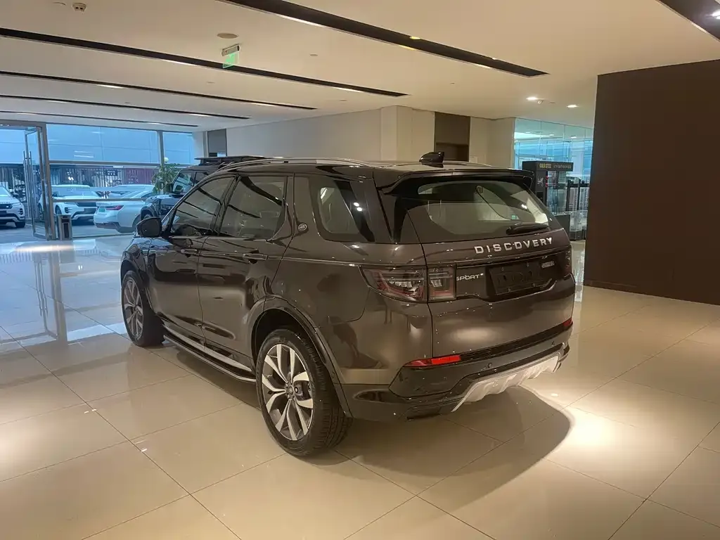 Land Rover Discovery Sport — фото 10