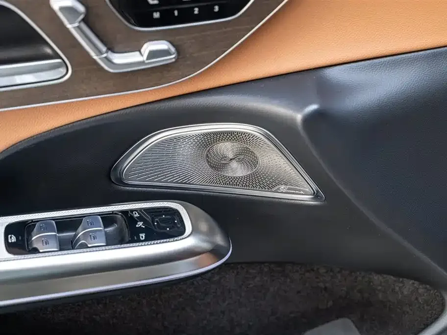 Mercedes-Benz E-Class 2024 из CN, фото 2