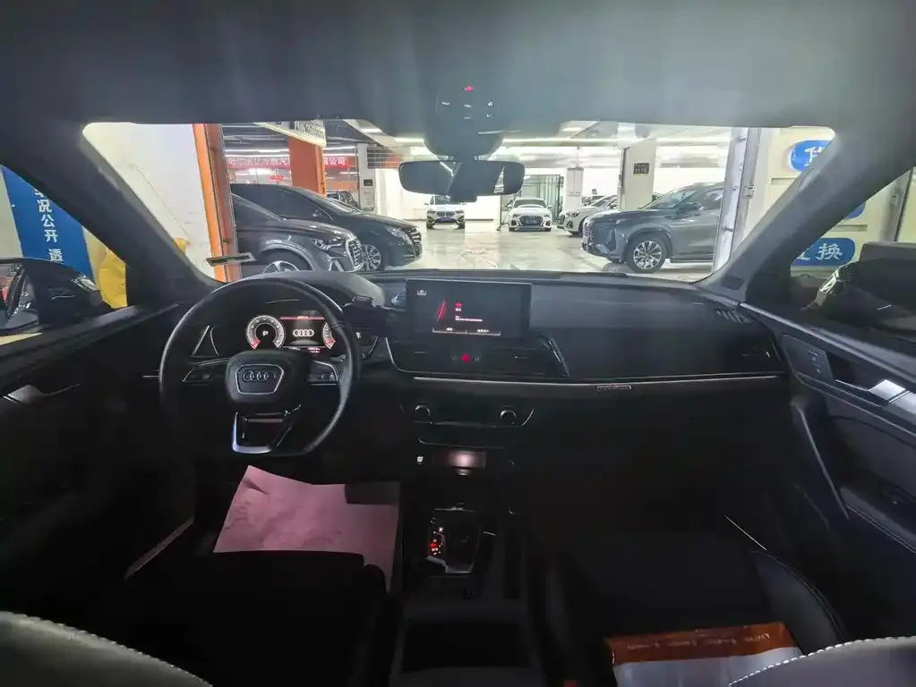 Audi Q5L Sportback 2021 из CN, фото 3