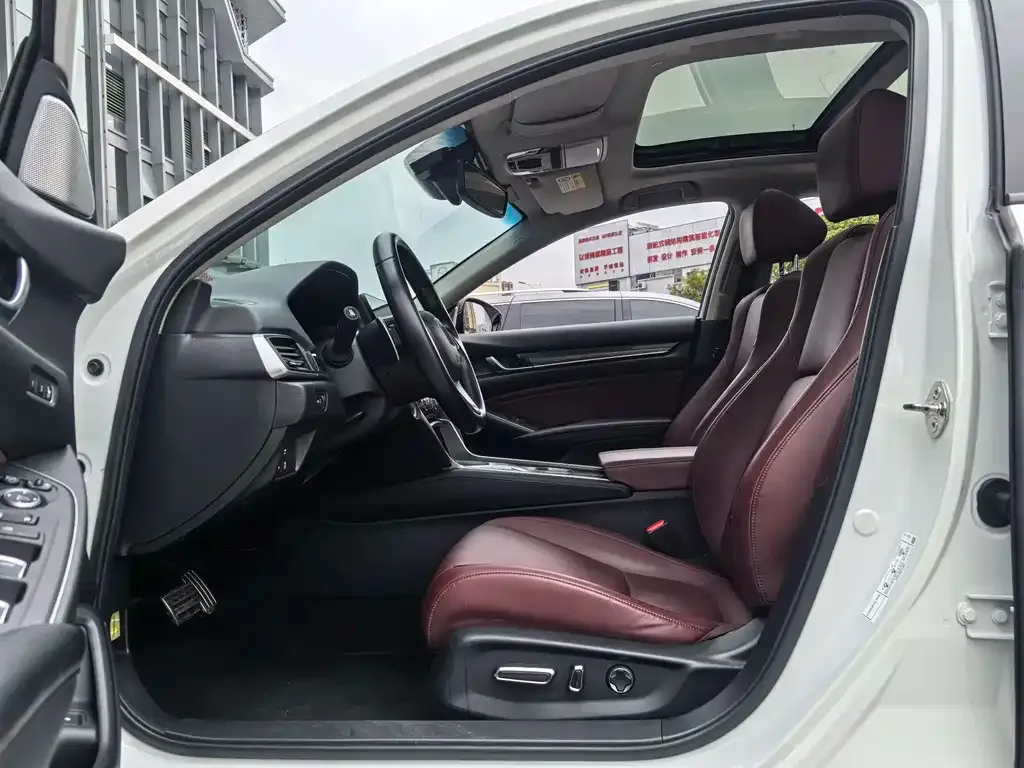 Honda Accord 2022 из CN, фото 9