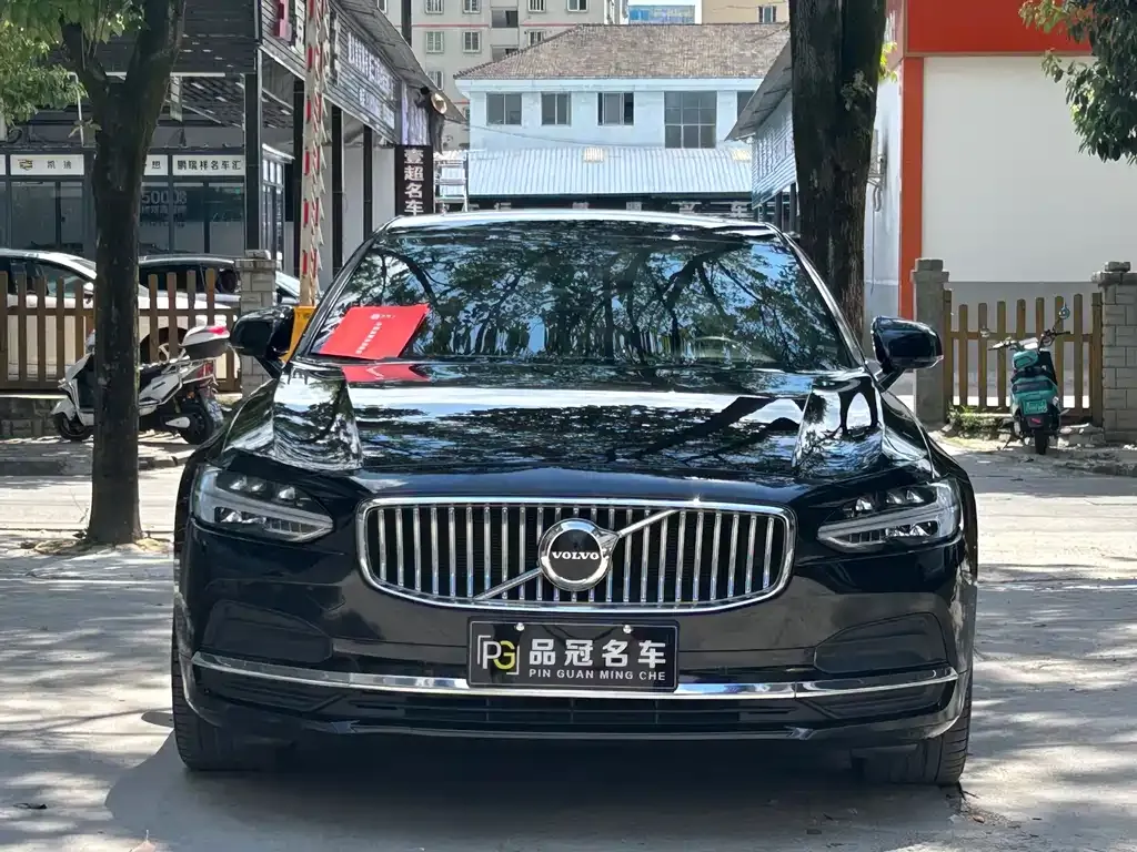 Volvo S90 — фото 3
