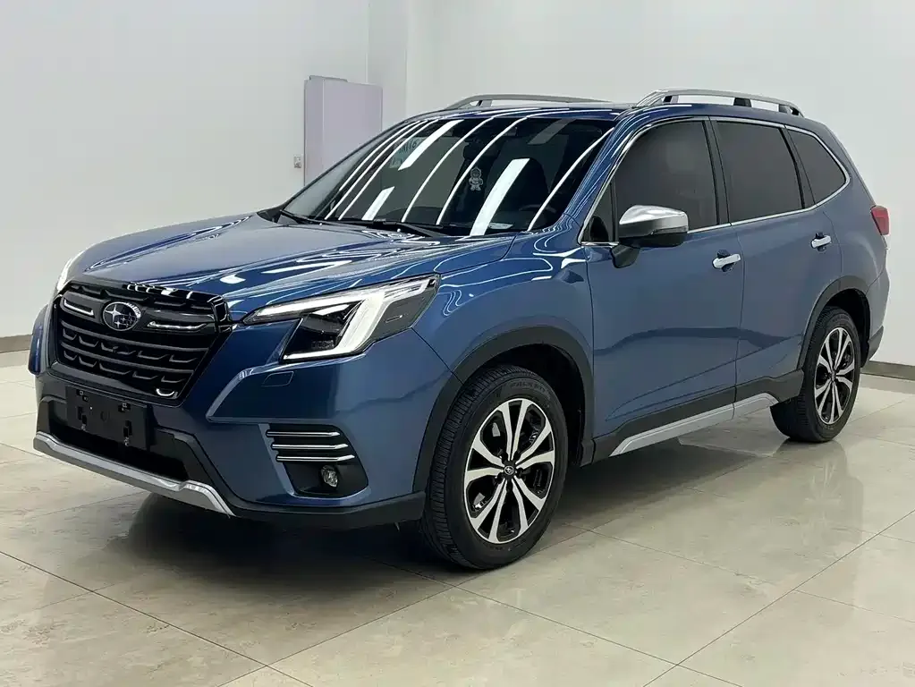 Subaru Forester 2022 из CN, фото 1