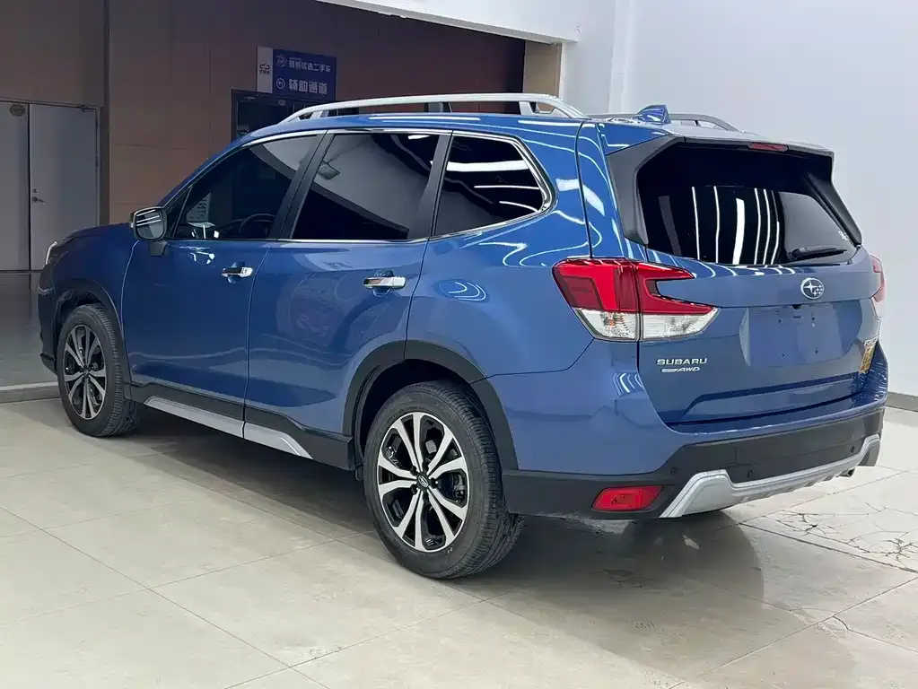 Subaru Forester 2022 из CN, фото 8