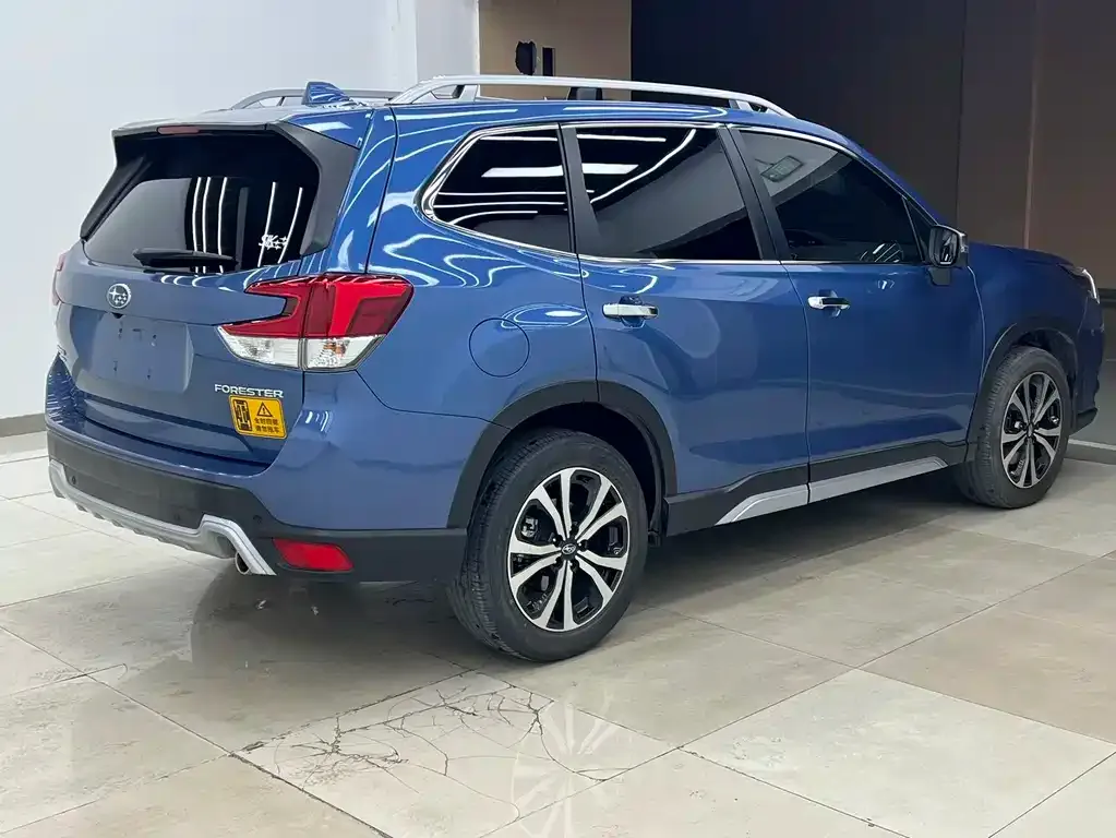 Subaru Forester 2022 из CN, фото 3