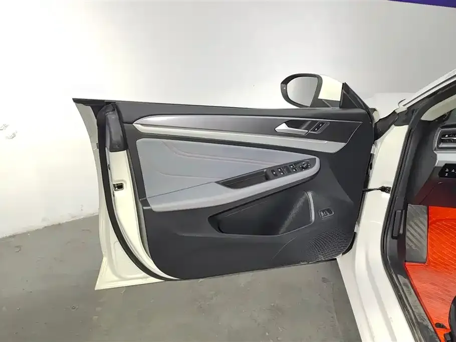 Volkswagen Lamando 2023 из CN, фото 6