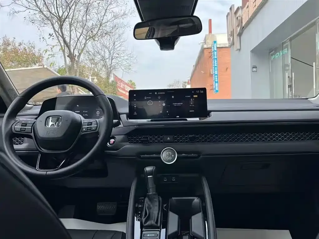 Honda Accord 2025 из CN, фото 8