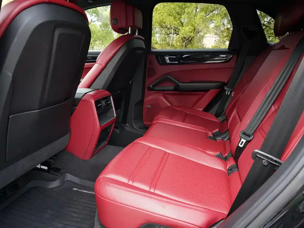Porsche Cayenne 2021 из CN, фото 6