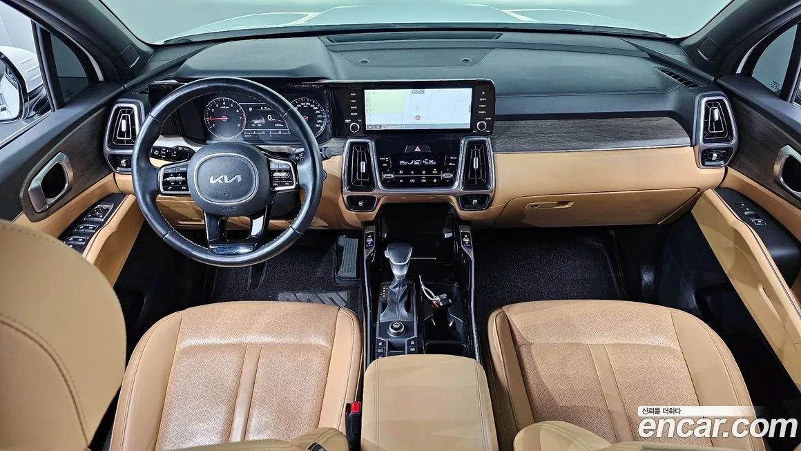 Kia Sorento — фото 10
