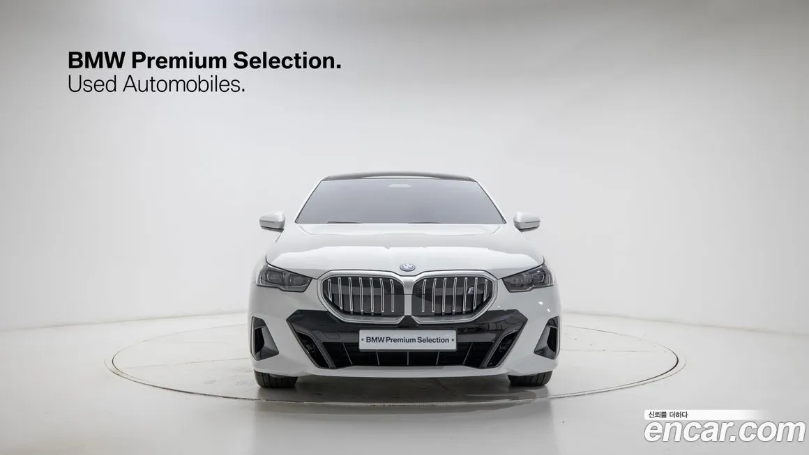 BMW i5 — фото 2