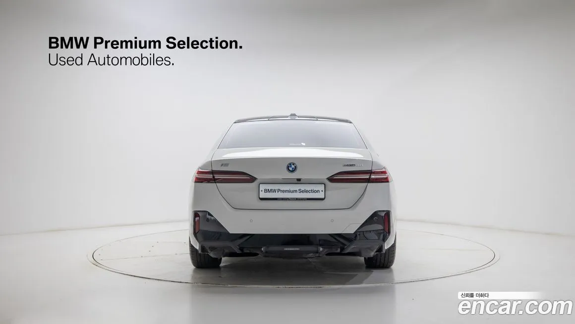 BMW i5 — фото 3