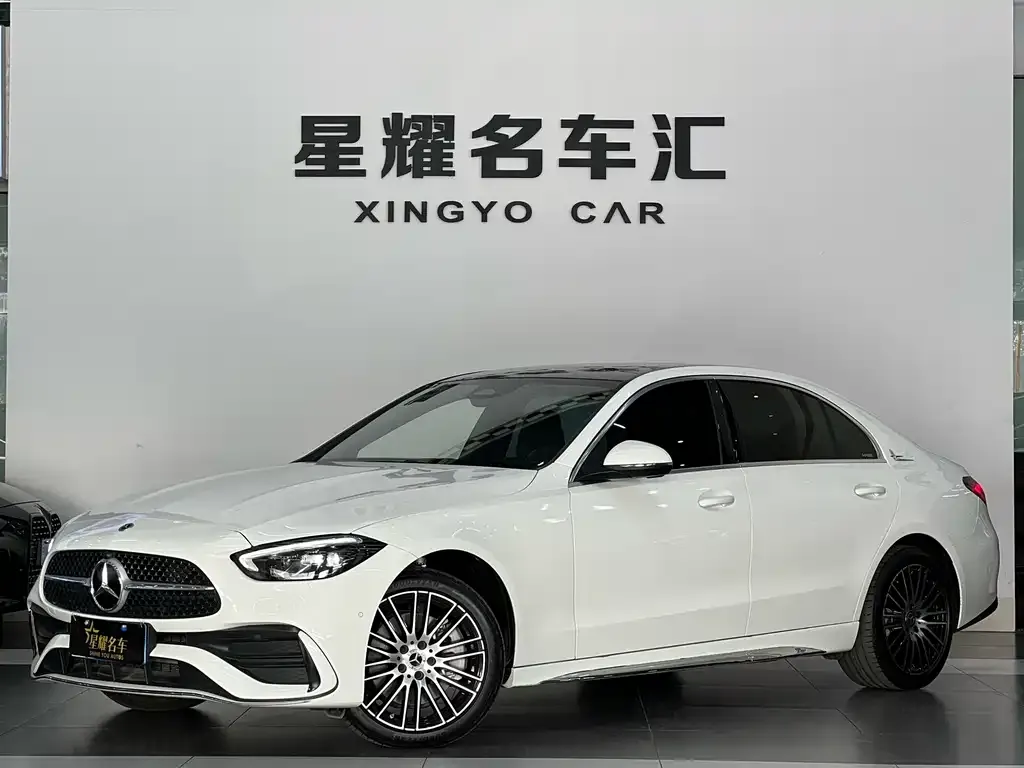 Mercedes-Benz C-Class — фото 1
