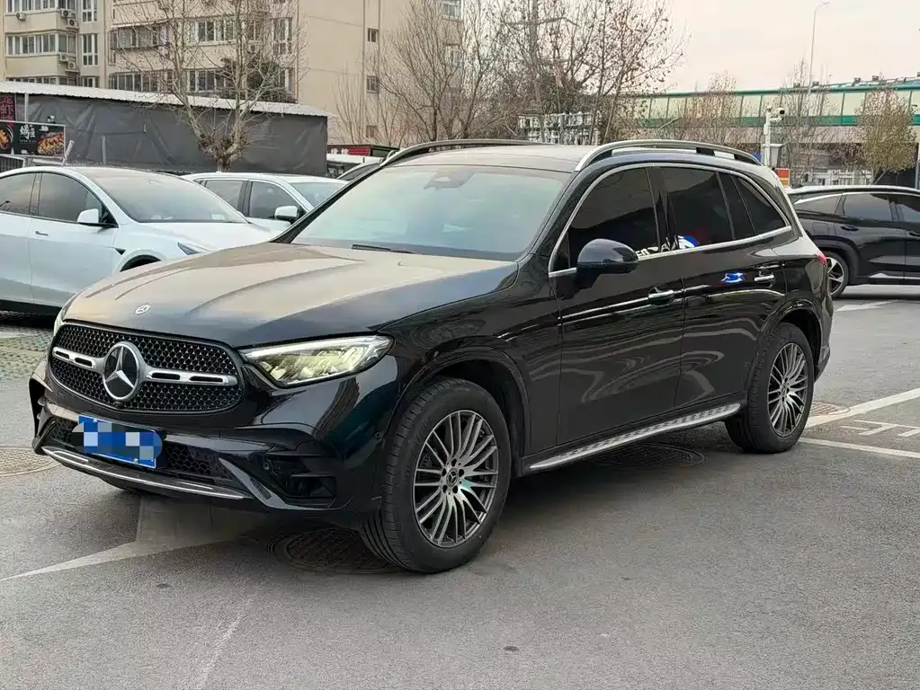 Mercedes-Benz GLC — фото 1