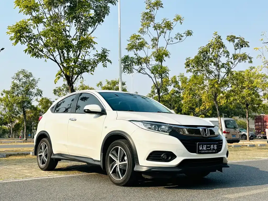 Honda Vezel — фото 6