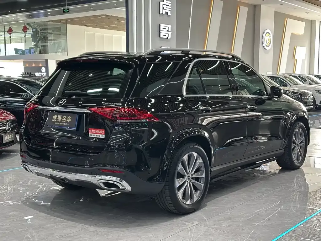 Mercedes-Benz GLE — фото 8