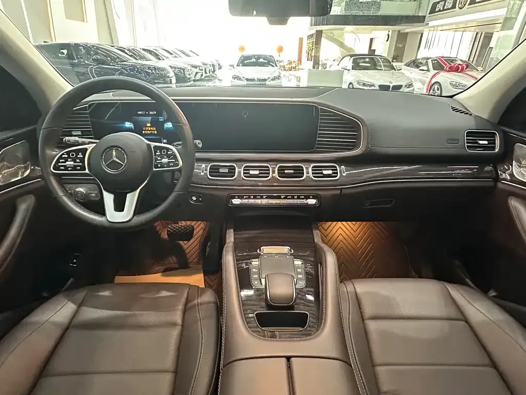 Mercedes-Benz GLE — фото 5